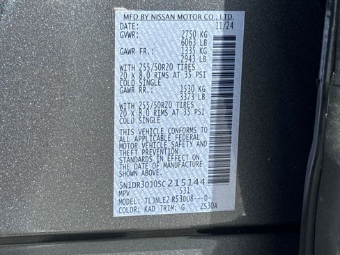 Used 2025 Nissan Pathfinder Platinum w/ Cargo Package AWD/4WD image 30