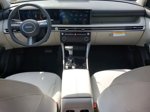 New 2026 Hyundai Tucson SEL image 16