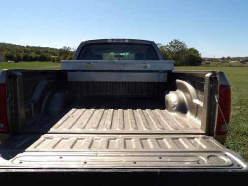 Used 2006 Dodge Ram 1500 Truck ST w/ SXT Group image 9