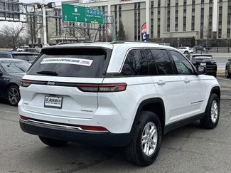 Used 2023 Jeep Grand Cherokee Laredo video 2