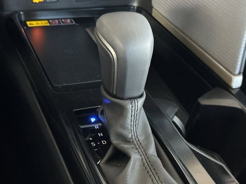 New 2026 Toyota Camry SE image 24