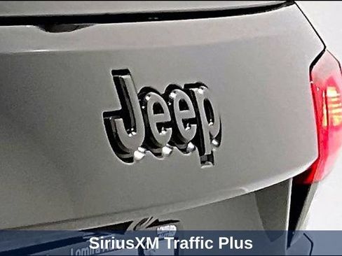 Used 2020 Jeep Grand Cherokee Altitude AWD/4WD image 50