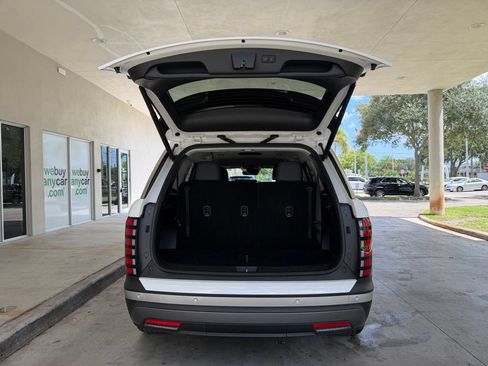 Used 2026 Hyundai Palisade SEL FWD image 29