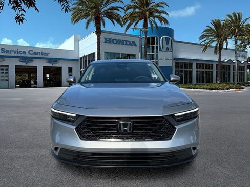 Used 2023 Honda Accord EX image 3