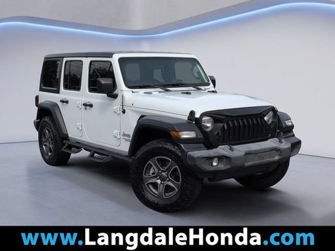 Used 2018 Jeep Wrangler Unlimited Sport S AWD/4WD image 1