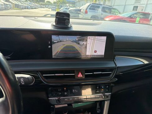 Used 2024 Kia Seltos S FWD image 5