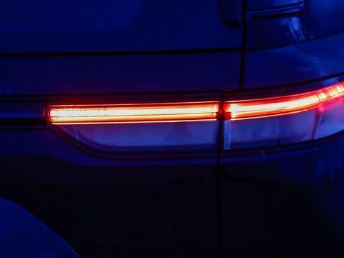 New 2025 Jeep Grand Cherokee Altitude image 10