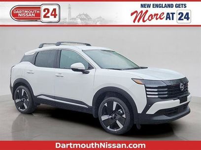 New 2025 Nissan Kicks SR