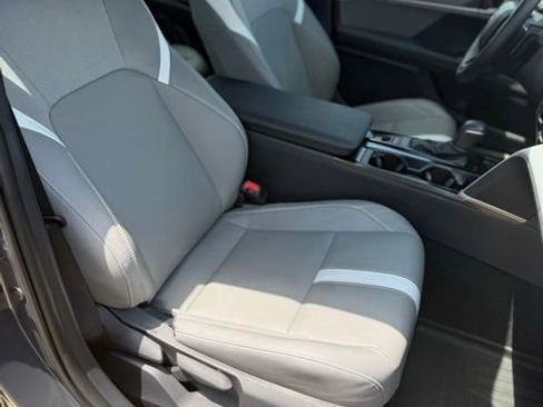 Used 2026 Toyota Camry SE w/ Multimedia Upgrade Package FWD image 17