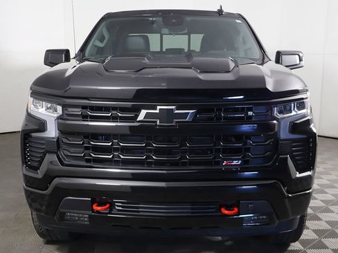 Used 2025 Chevrolet Silverado 1500 LT Trail Boss w/ Convenience Package II AWD/4WD image 11