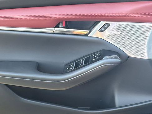 New 2026 MAZDA MAZDA3 2.5 S Hatchback w/ Premium Pkg image 8