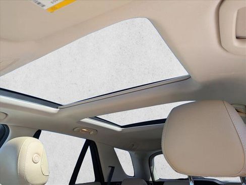 Used 2017 Mercedes-Benz GLE 350 image 16