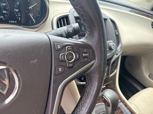 Used 2016 Buick LaCrosse Premium FWD image 18
