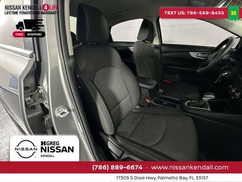 Used 2022 Kia Forte LXS image 31