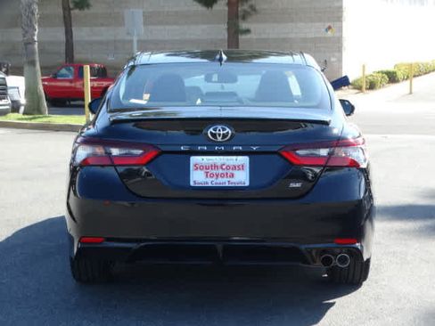 Used 2023 Toyota Camry SE w/ Convenience Package image 13