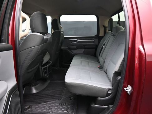 Used 2019 RAM 1500 Big Horn AWD/4WD image 23