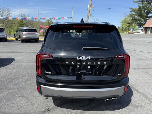 Used 2025 Kia Telluride S AWD/4WD image 6