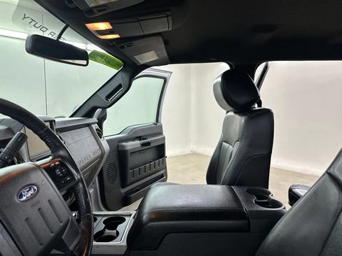 Used 2015 Ford F250 Lariat w/ Chrome Package AWD/4WD image 36