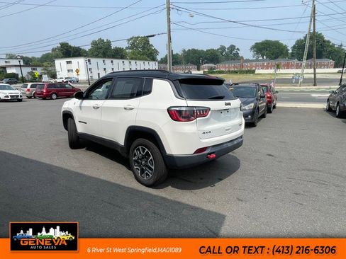 Used 2020 Jeep Compass Trailhawk image 8