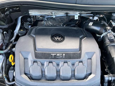 Used 2022 Volkswagen Tiguan SE R-Line AWD/4WD image 35