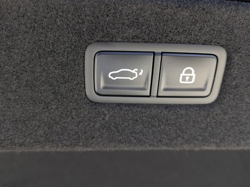 New 2026 Genesis G90 3.5T Prestige AWD/4WD image 16