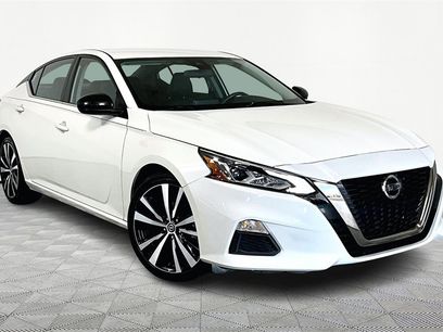Used 2022 Nissan Altima 2.5 SR