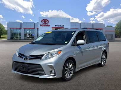 Certified 2020 Toyota Sienna XLE Premium