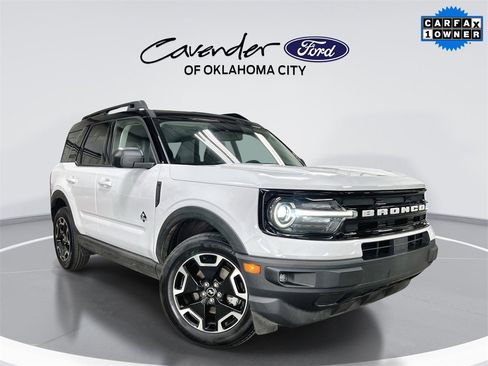 Used 2022 Ford Bronco Sport Outer Banks image 1