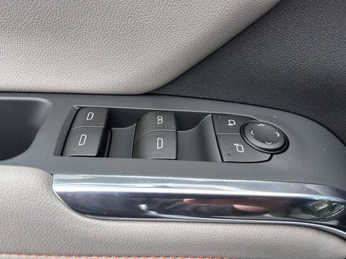 New 2026 Chevrolet Traverse LT w/ Driver Confidence Package image 21