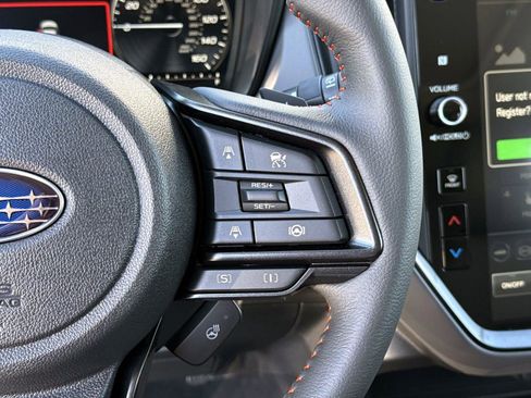New 2026 Subaru Crosstrek 2.5i Limited w/ Crosstrek Mirror Package image 29