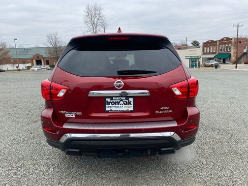 Used 2020 Nissan Pathfinder Platinum w/ Cargo Package image 4