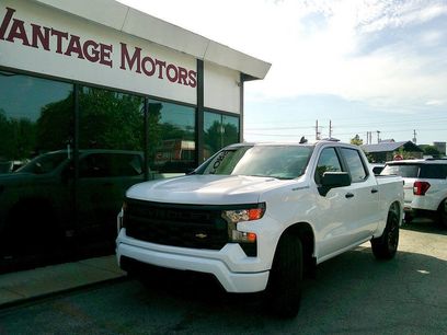 Used 2025 Chevrolet Silverado 1500 Custom