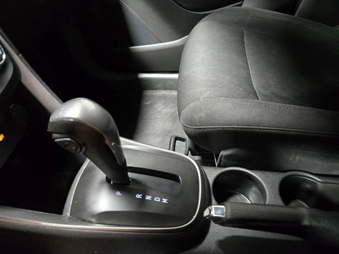 Used 2020 Chevrolet Trax LT FWD image 24