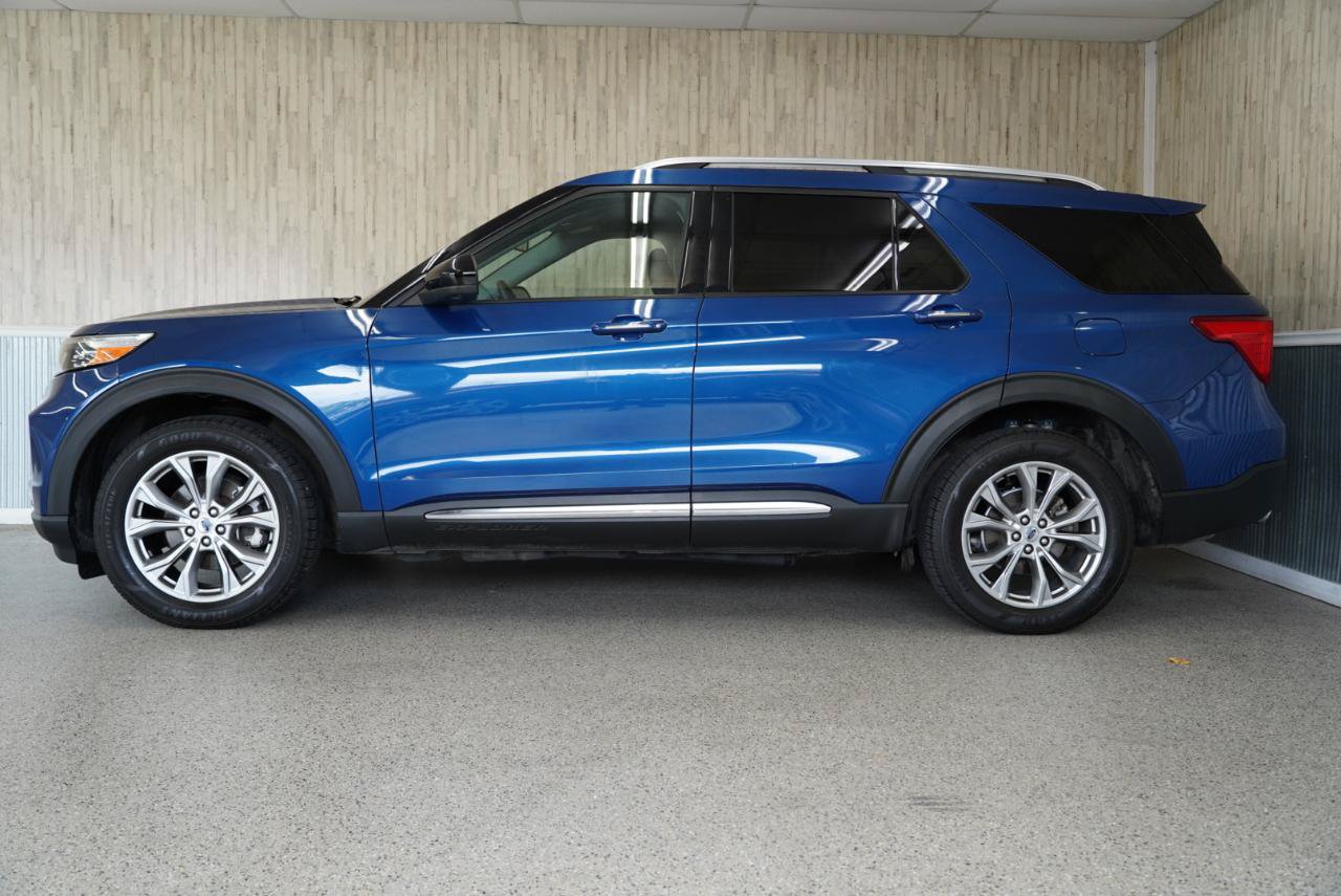 Used 2022 Ford Explorer Limited AWD/4WD image 5