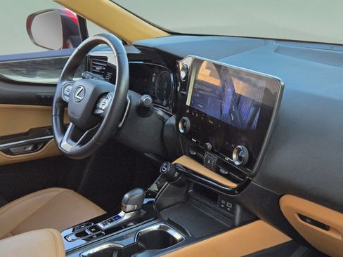 Certified 2025 Lexus NX 250 FWD w/ Cold Area Package image 26