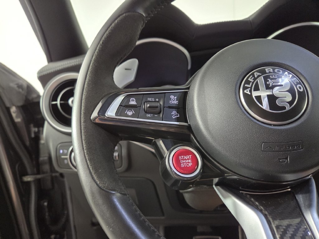 Used 2022 Alfa Romeo Stelvio Quadrifoglio w/ Active Assist Plus Package AWD/4WD image 22