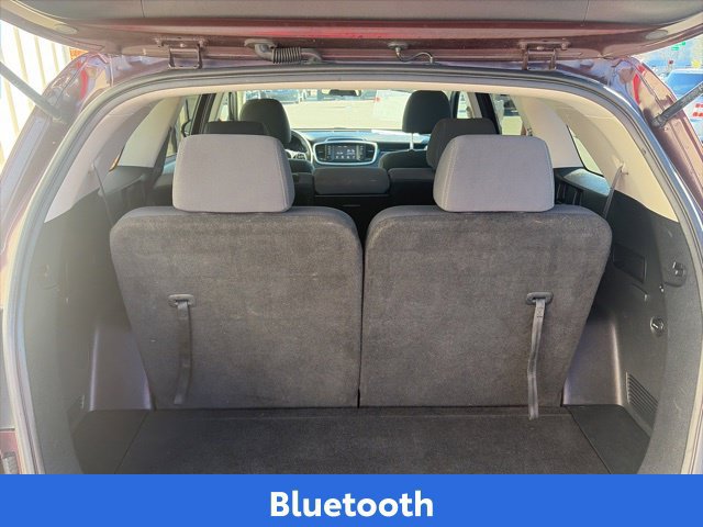 Used 2019 Kia Sorento AWD image 8