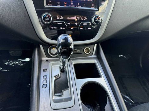 Used 2020 Nissan Murano SV image 29
