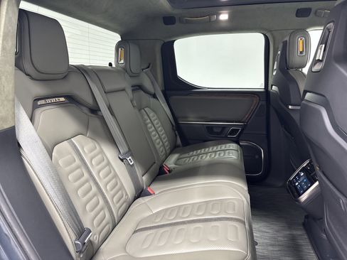 Used 2023 Rivian R1T Adventure image 22