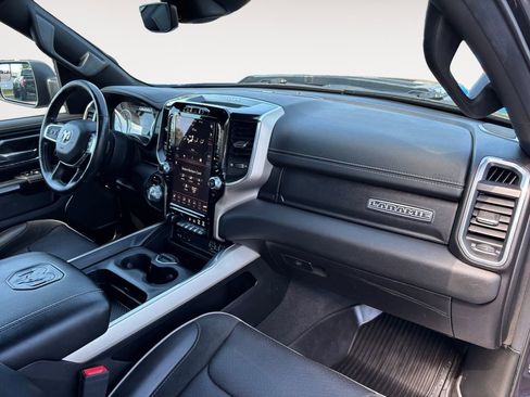 Used 2019 RAM 1500 Laramie AWD/4WD image 27