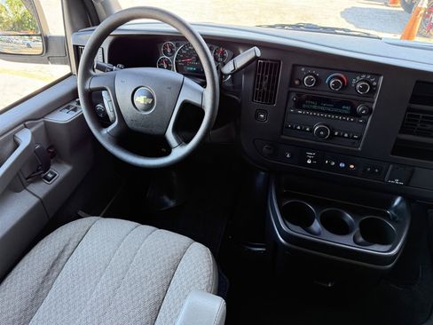 Used 2023 Chevrolet Express 3500 LT w/ LT Preferred Equipment Group RWD image 21