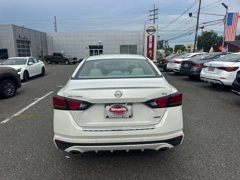 Used 2019 Nissan Altima 2.5 SV AWD/4WD image 4