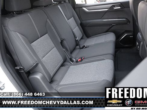 New 2025 GMC Acadia Elevation w/ Black Edition image 17