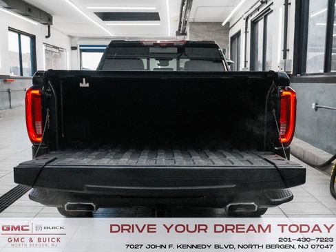Used 2023 GMC Sierra 1500 Denali w/ Denali Reserve Package image 42