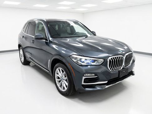 Used 2019 BMW X5 xDrive40i w/ Convenience Package AWD/4WD image 3