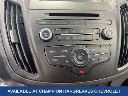 Used 2018 Ford Escape SE FWD image 19