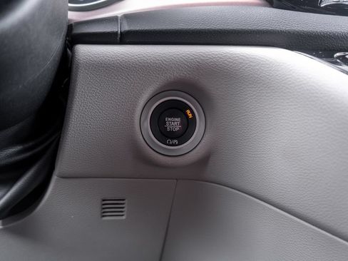 Used 2023 Chrysler Voyager LX FWD image 26
