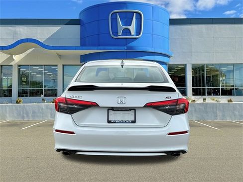Used 2024 Honda Civic Si image 3