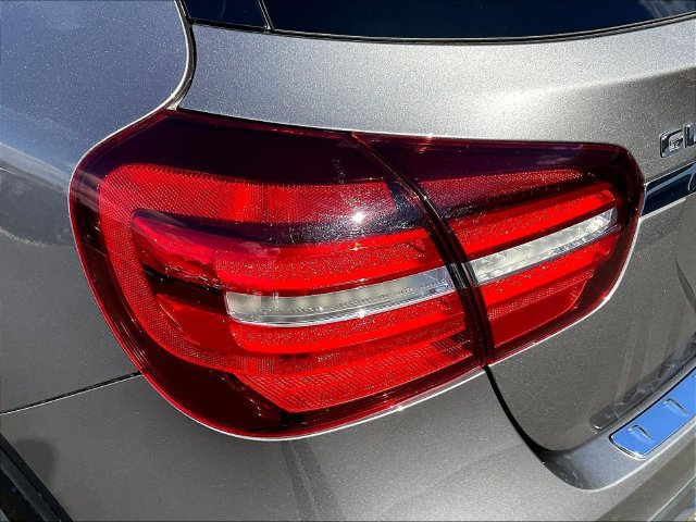 Used 2019 Mercedes-Benz GLA 250 4MATIC image 25