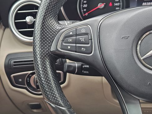 Used 2016 Mercedes-Benz GLC 300 image 27